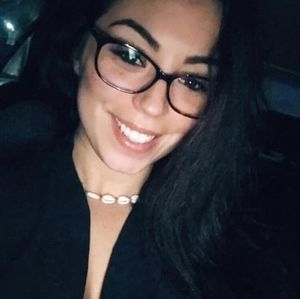 Meet your Posher, Rebecca